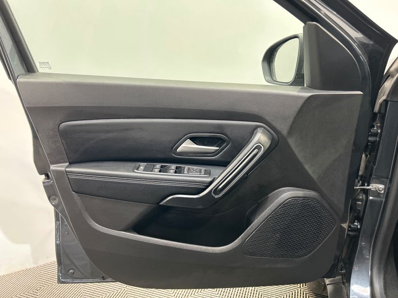 DACIA DUSTER 2023 - Photo n°29