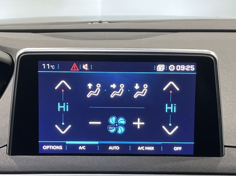 PEUGEOT 5008 2018 - Photo n°17