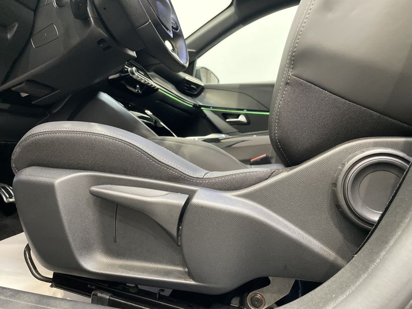 PEUGEOT 208 2023 - Photo n°40