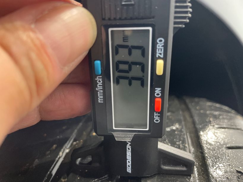 VOLKSWAGEN GOLF 2023 - Photo n°11