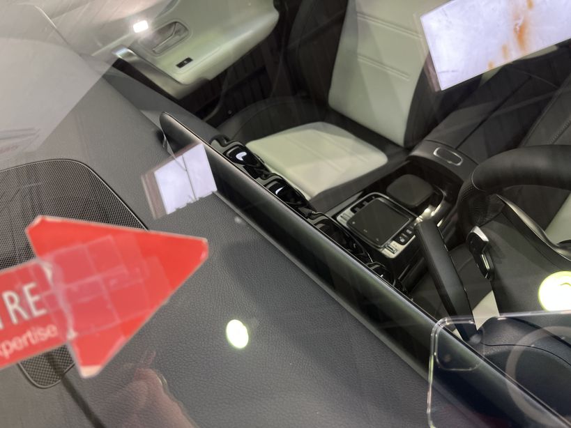 MERCEDES CLASSE A 2019 - Photo n°3