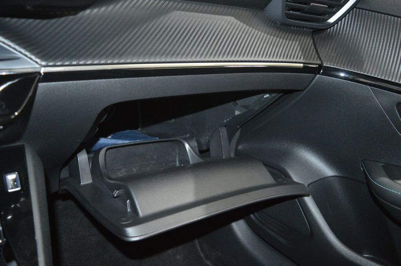 PEUGEOT 208 BUSINESS 2020 - Photo n°24