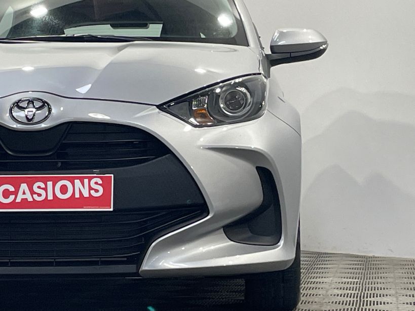 TOYOTA YARIS HYBRIDE 2025 - Photo n°7