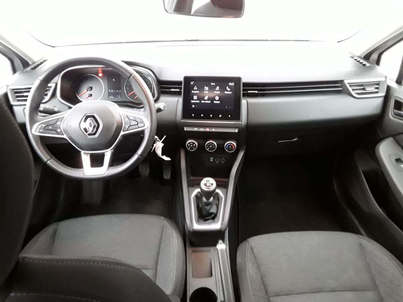RENAULT CLIO V 2021 - Photo n°10