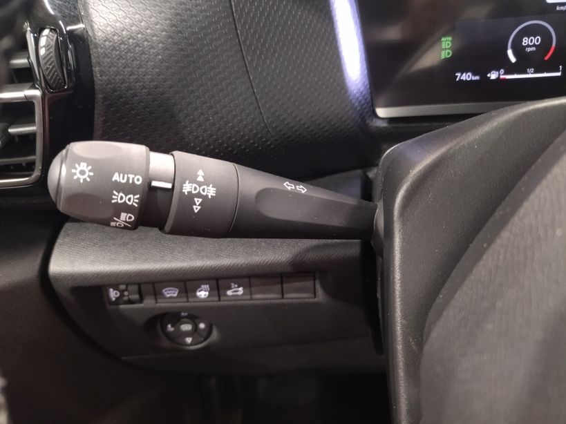 CITROEN C4 X 2023 - Photo n°13