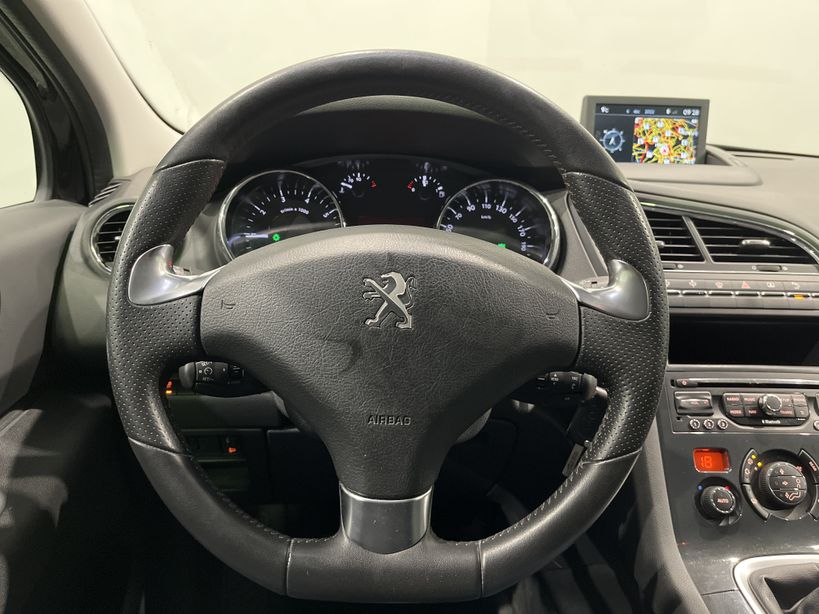 PEUGEOT 5008 2016 - Photo n°12