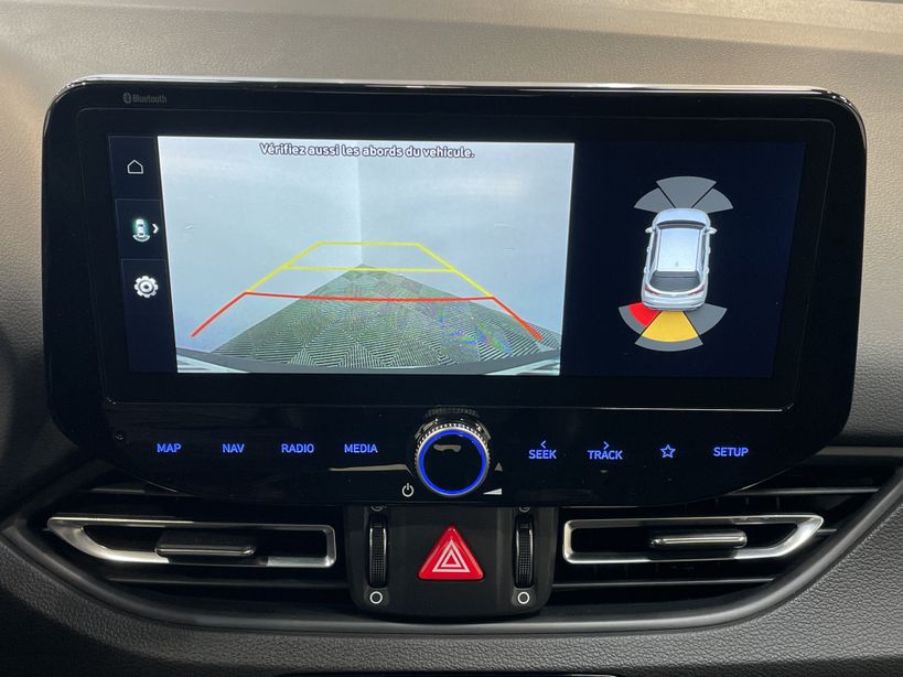 HYUNDAI i30 2022 - Photo n°12