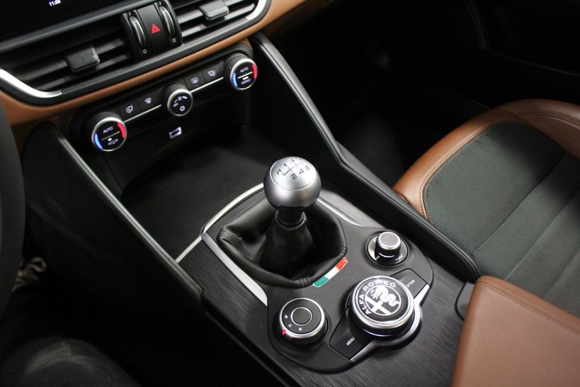 ALFA ROMEO GIULIA 2018 - Photo n°24