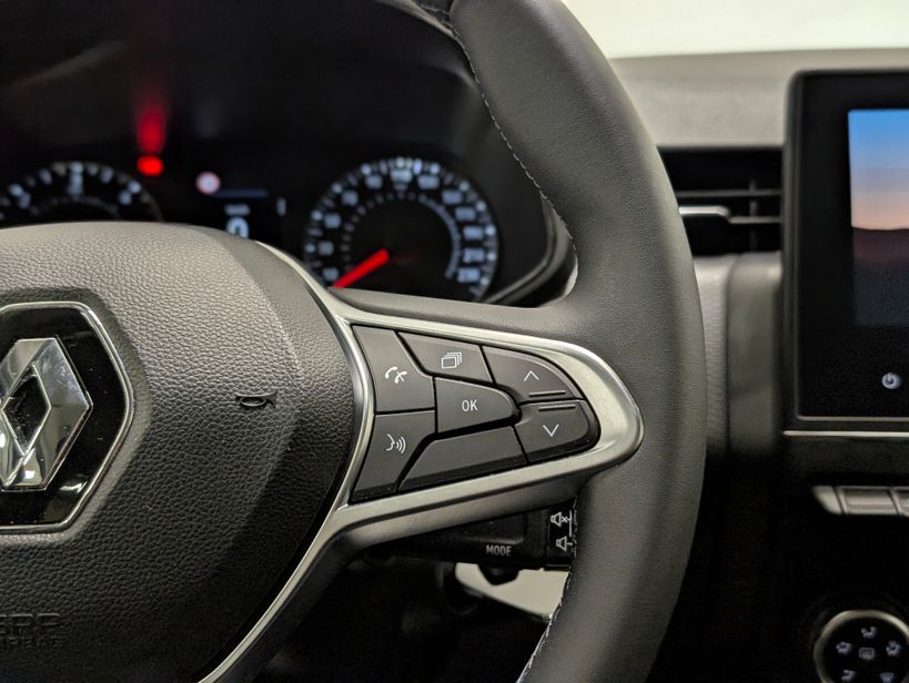 RENAULT CLIO V 2021 - Photo n°16