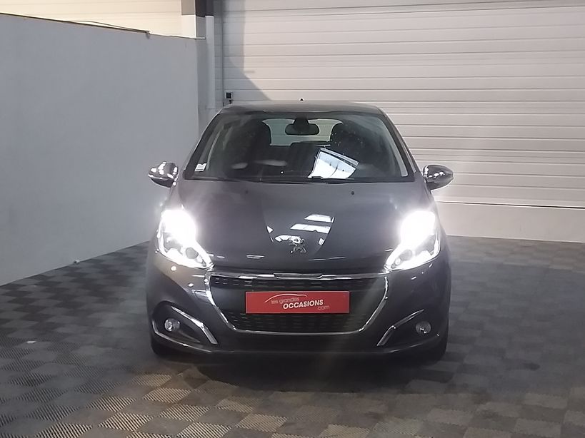 PEUGEOT 208 2018 - Photo n°2