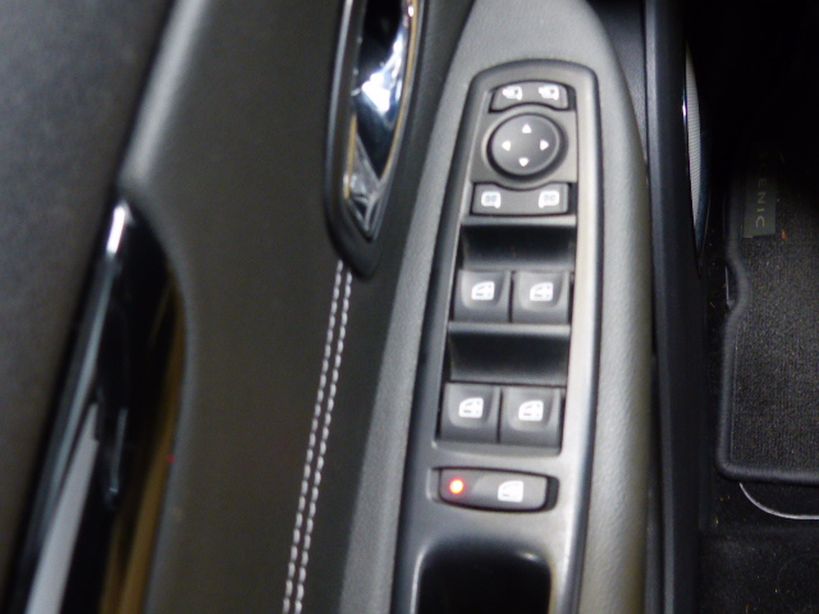 RENAULT SCENIC III 2016 - Photo n°21