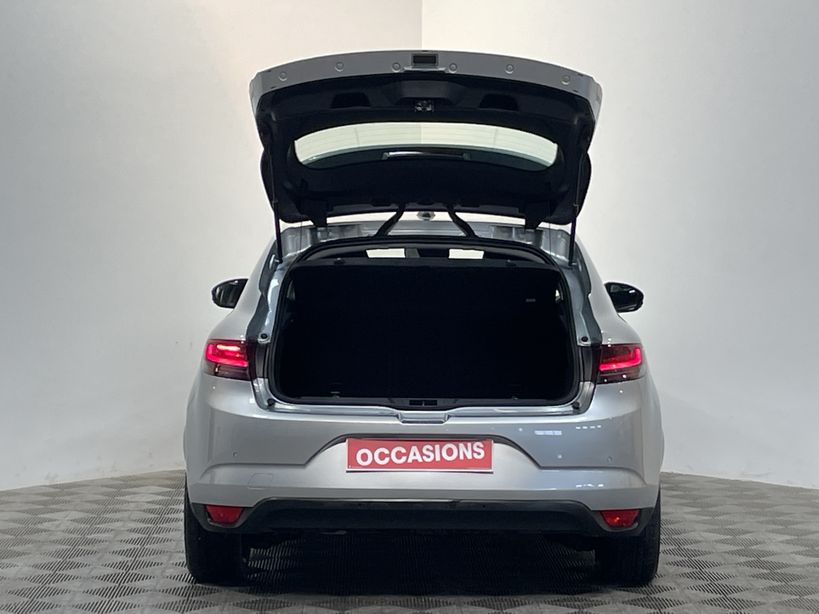 RENAULT MEGANE IV BERLINE 2022 - Photo n°49