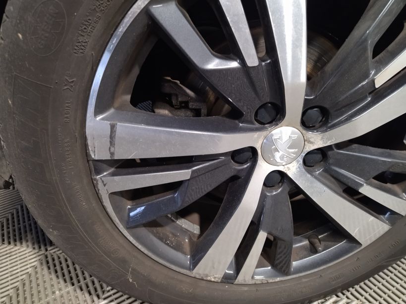 PEUGEOT 5008 2018 - Photo n°15