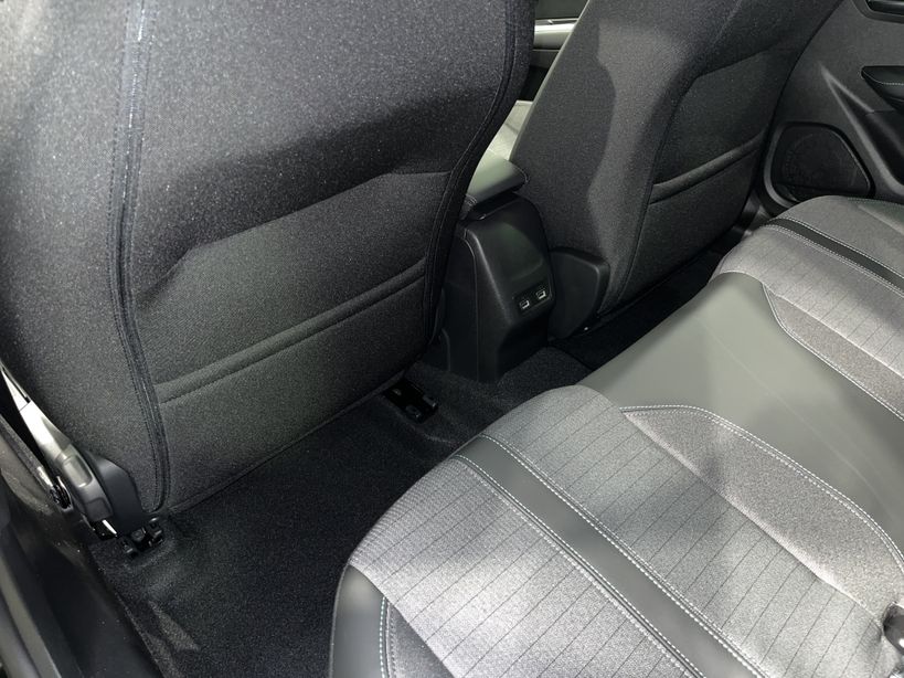 PEUGEOT 208 2023 - Photo n°38