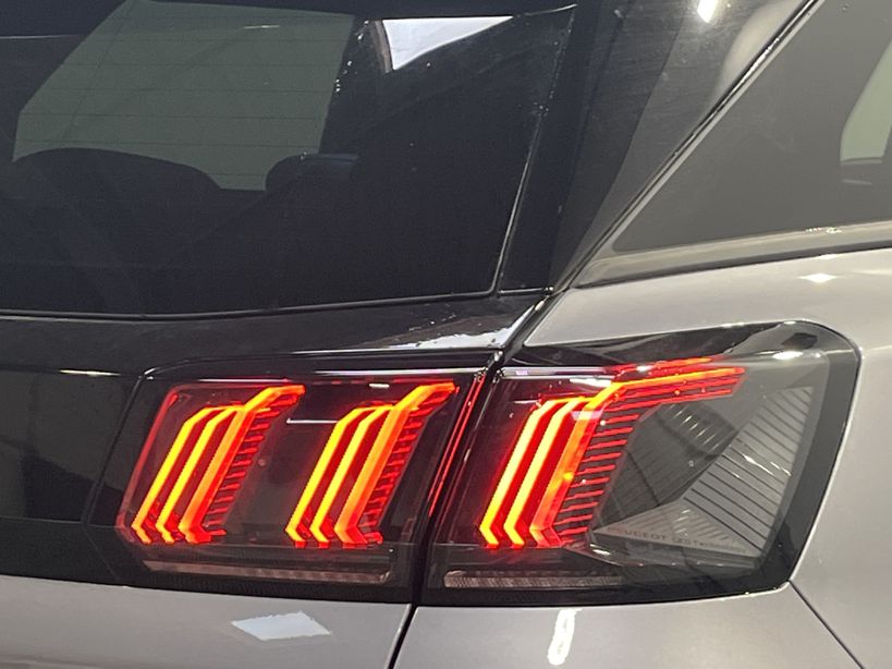 PEUGEOT 3008 2024 - Photo n°8