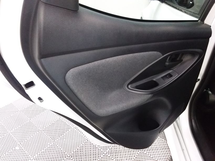 TOYOTA YARIS HYBRIDE MY22 2022 - Photo n°27