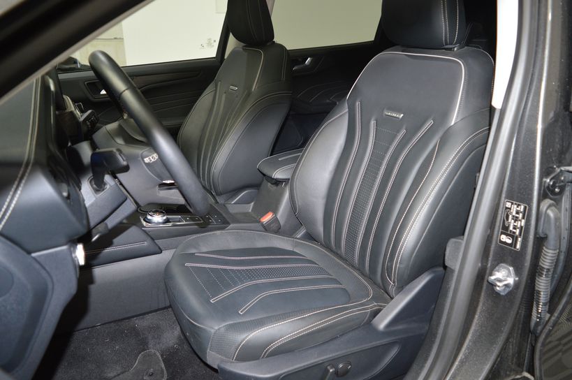 FORD KUGA 2021 - Photo n°10