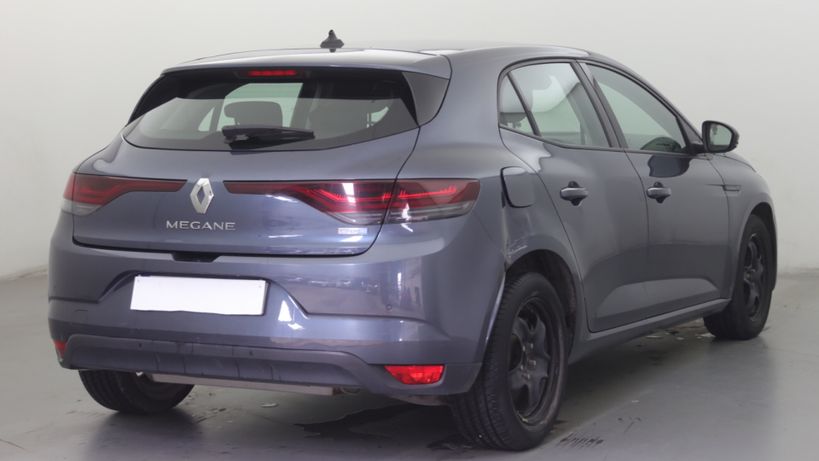 RENAULT MEGANE IV BERLINE 2021 - Photo n°5