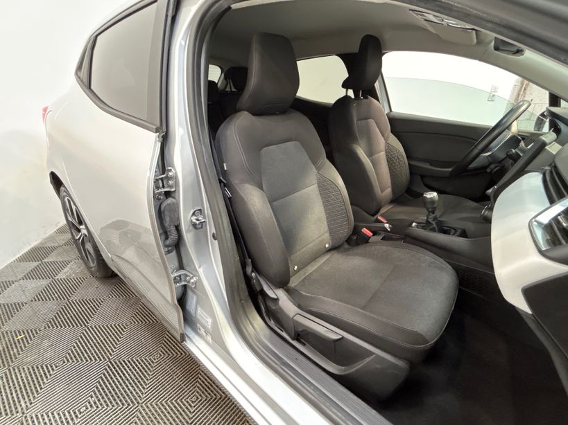 RENAULT CLIO V 2022 - Photo n°34