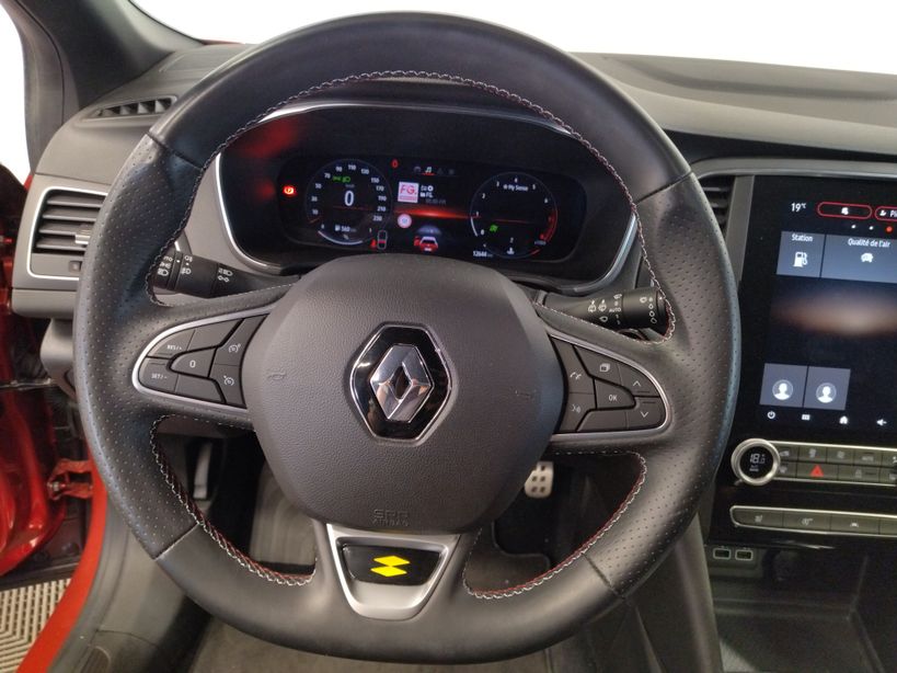 RENAULT MEGANE IV BERLINE 2021 - Photo n°12