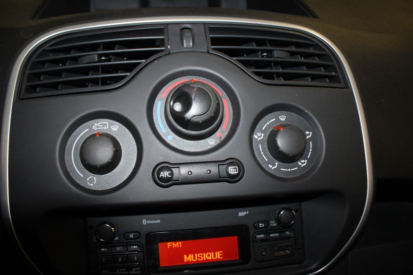 RENAULT KANGOO EXPRESS 2019 - Photo n°16
