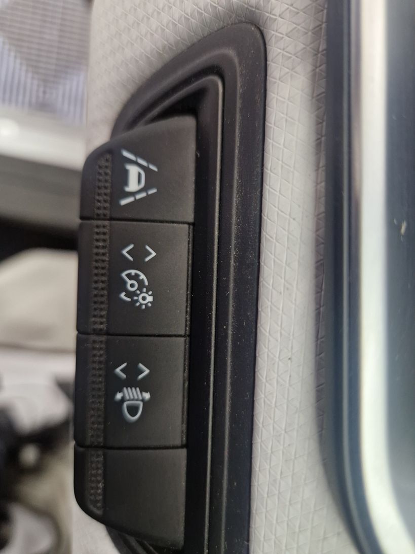 RENAULT CLIO V 2023 - Photo n°18