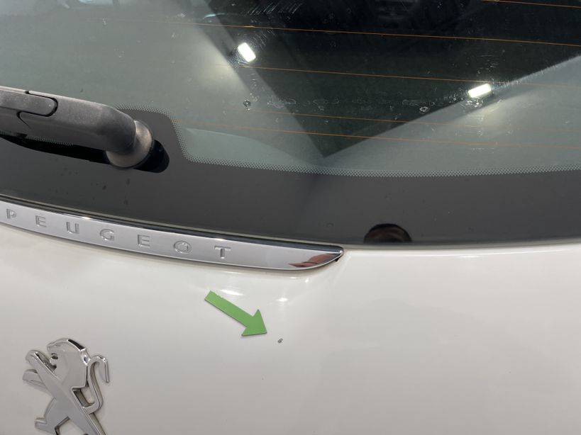 PEUGEOT 208 2013 - Photo n°9