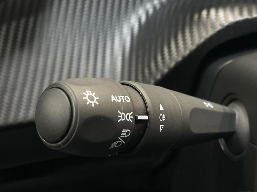 PEUGEOT 208 2025 - Photo n°27