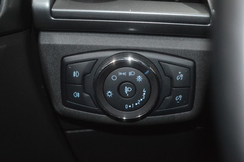 FORD MONDEO 2018 - Photo n°12