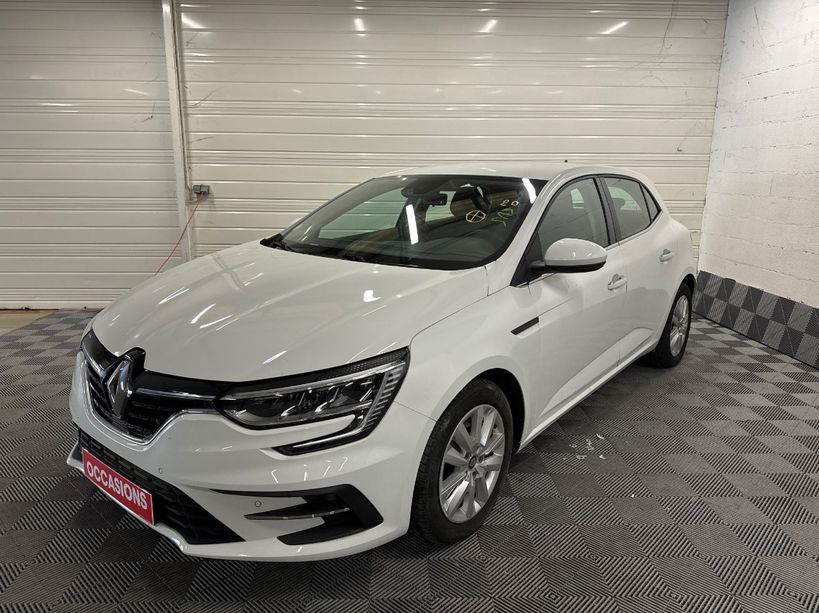 RENAULT MEGANE IV BERLINE 2021 - Photo n°22