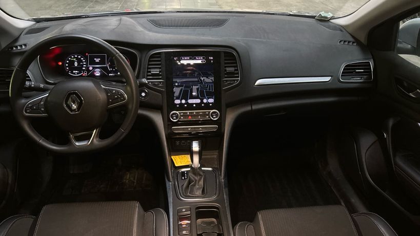 RENAULT MEGANE IV ESTATE 2022 - Photo n°12