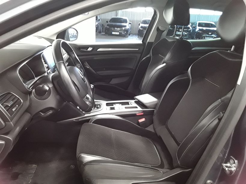 RENAULT MEGANE IV BERLINE 2016 - Photo n°11