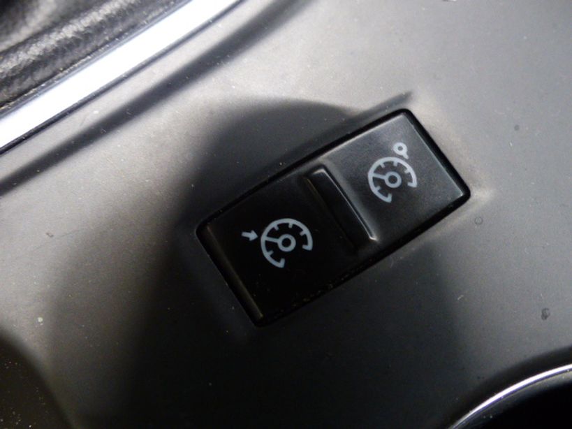 RENAULT MEGANE IV ESTATE BUSINESS 2020 - Photo n°22
