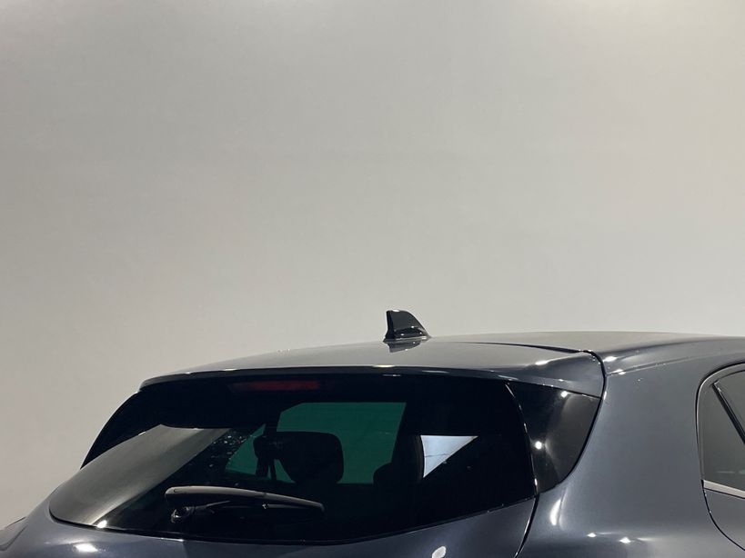 RENAULT MEGANE IV BERLINE 2023 - Photo n°21