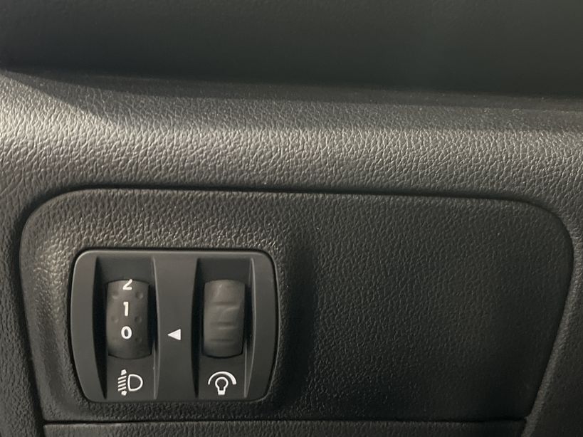 RENAULT MEGANE IV ESTATE 2022 - Photo n°33