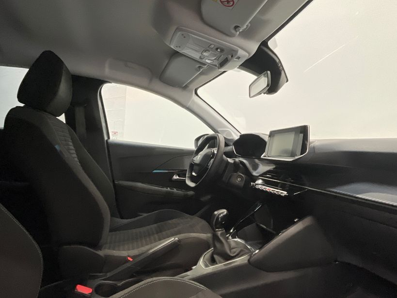 PEUGEOT 208 2023 - Photo n°21