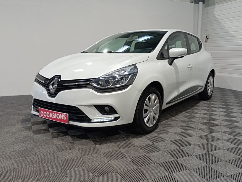 RENAULT CLIO IV 2019 - Photo n°1