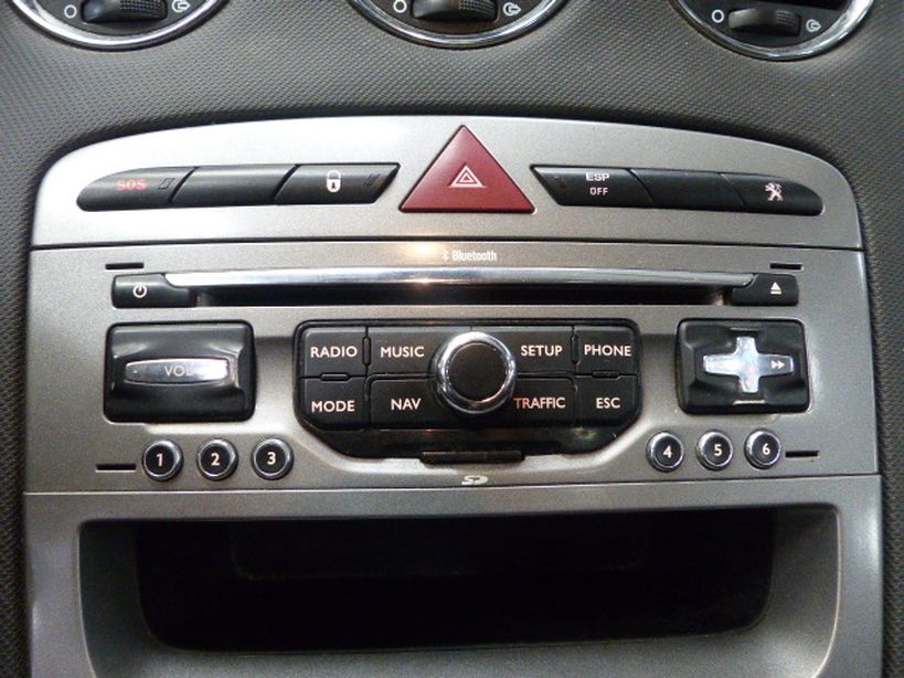 PEUGEOT 308 SW BUSINESS 2012 - Photo n°18