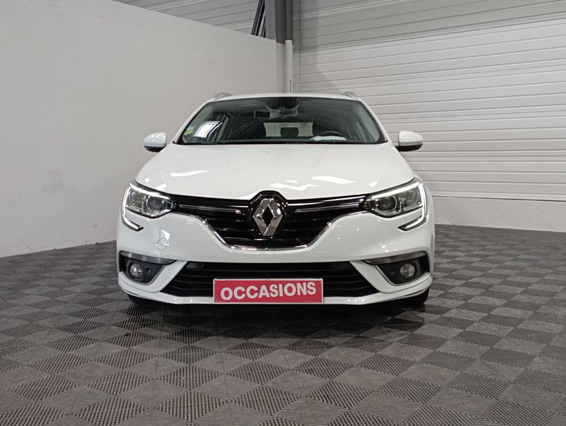 RENAULT MEGANE IV ESTATE BUSINESS 2019 - Photo n°2