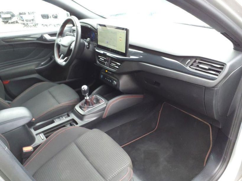 FORD FOCUS 2022 - Photo n°6