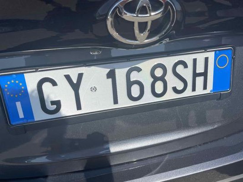 TOYOTA YARIS HYBRIDE 2025 - Photo n°1