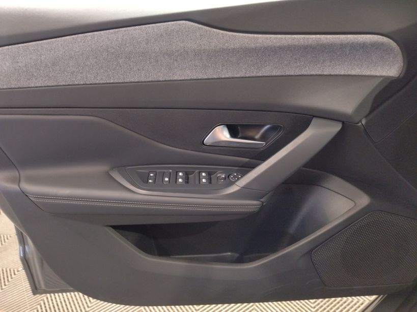 PEUGEOT 308 2024 - Photo n°10