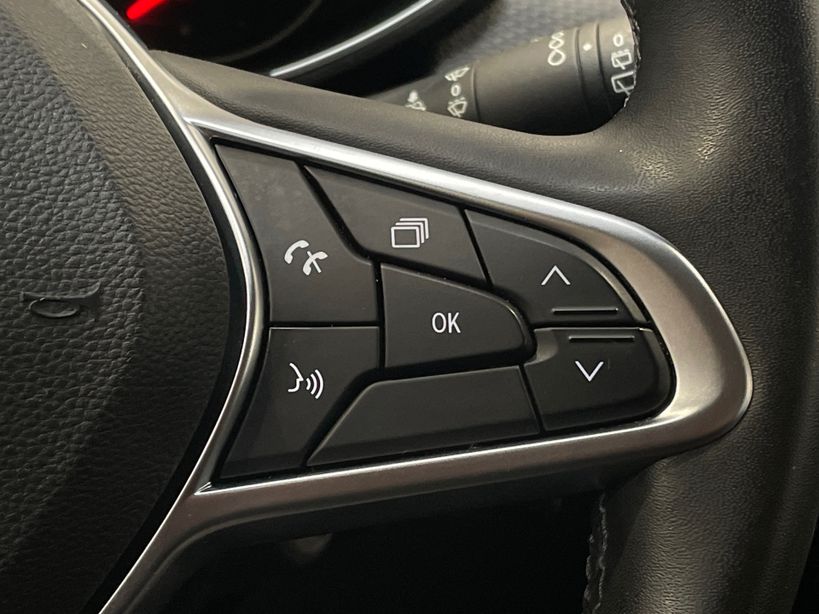 RENAULT CLIO V 2021 - Photo n°25