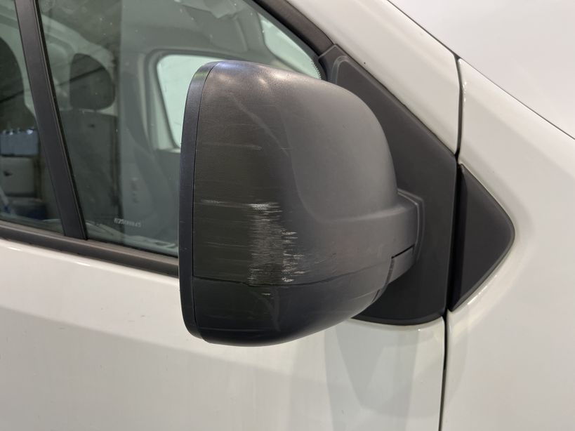 RENAULT TRAFIC FOURGON 2019 - Photo n°23