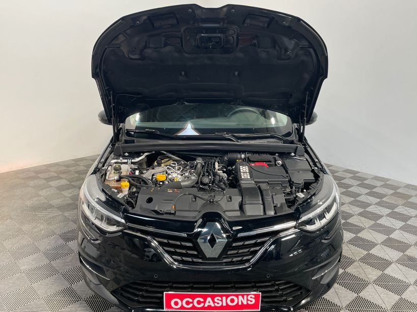 RENAULT MEGANE IV BERLINE 2023 - Photo n°2