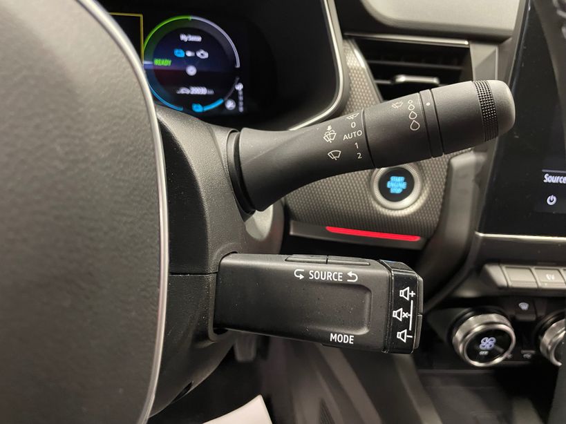 RENAULT ARKANA 2023 - Photo n°21