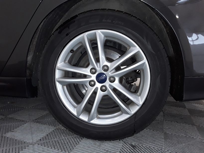 FORD MONDEO 2017 - Photo n°10