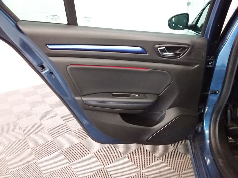 RENAULT MEGANE IV ESTATE 2016 - Photo n°36