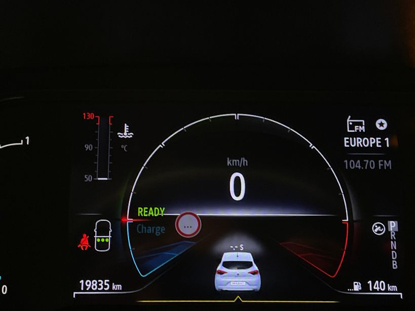 RENAULT CLIO V 2021 - Photo n°50