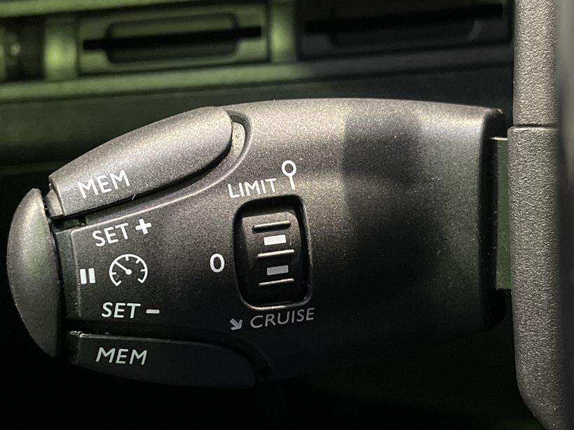 PEUGEOT 5008 2018 - Photo n°33